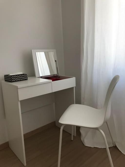 New • City-Park Apartment In The Vienna Center. Luaran gambar